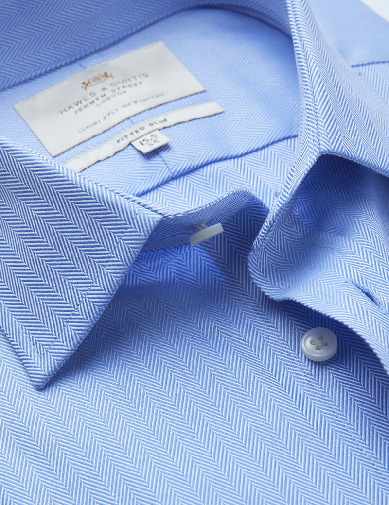 Bügelleichtes Businesshemd – Fitted Slim Fit – Kent Kragen – Fischgrat hellblau