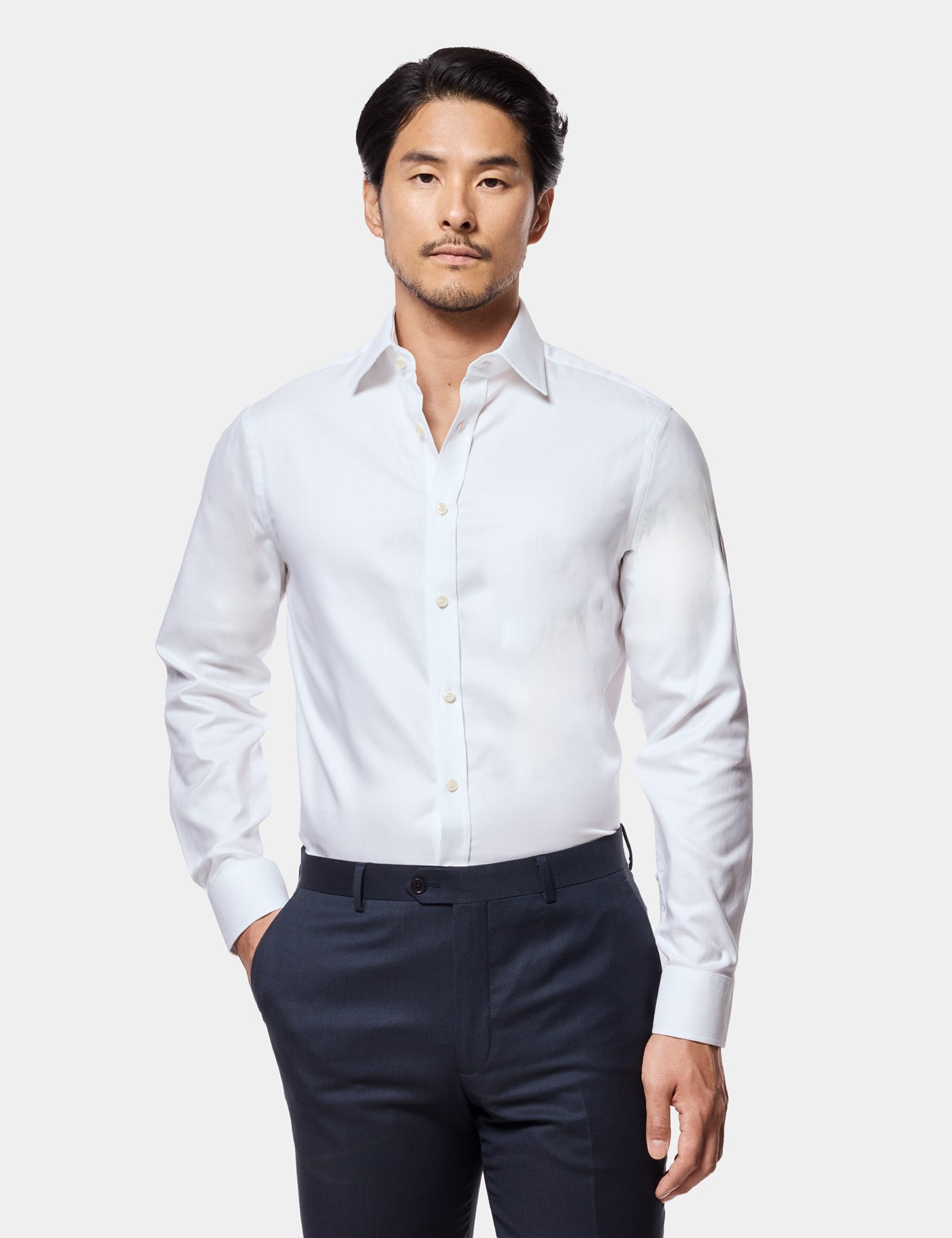 Hawes & Curtis Fitted Slim White Herringbone Shirt Size: 16" collar, 36" sleeve