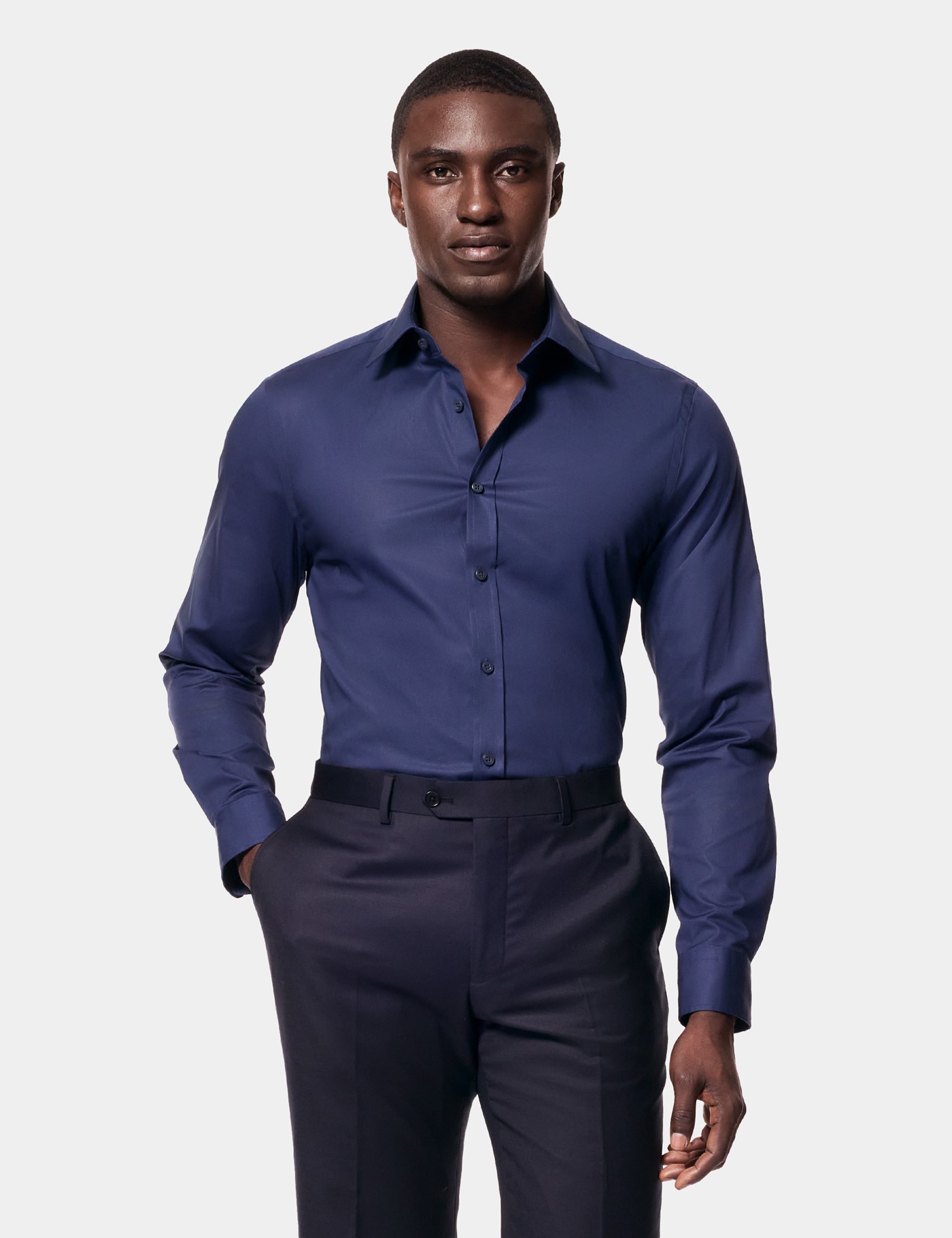 Hawes & Curtis Fitted Slim Navy Shirt Size: 15.5" collar, 34" sleeve