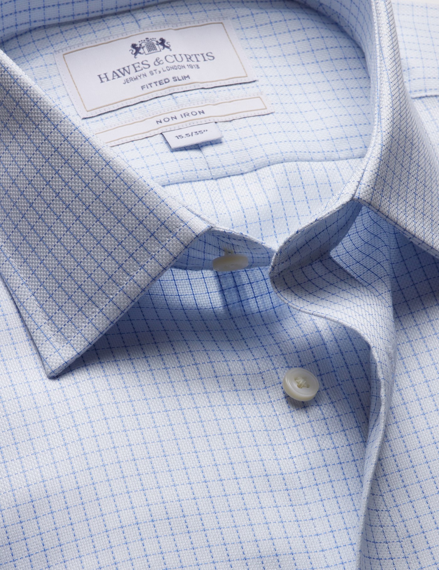 Hawes & Curtis Fitted Slim Blue & White Check Non-Iron Shirt Size: 15.5" collar, 34" sleeve