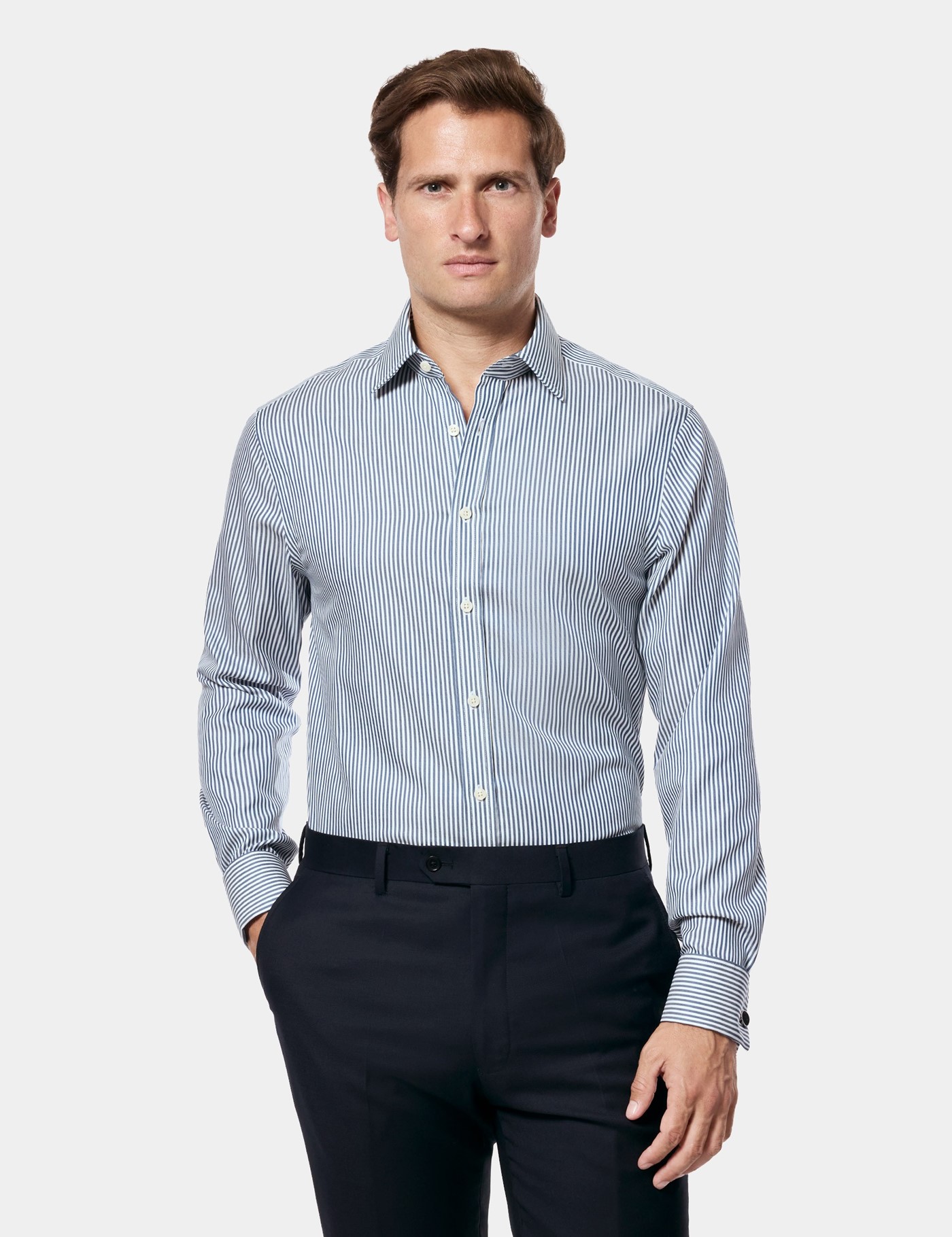 Hawes & Curtis Fitted Slim Navy & White Stripe Non-Iron Shirt Size: 16" collar, 34" sleeve