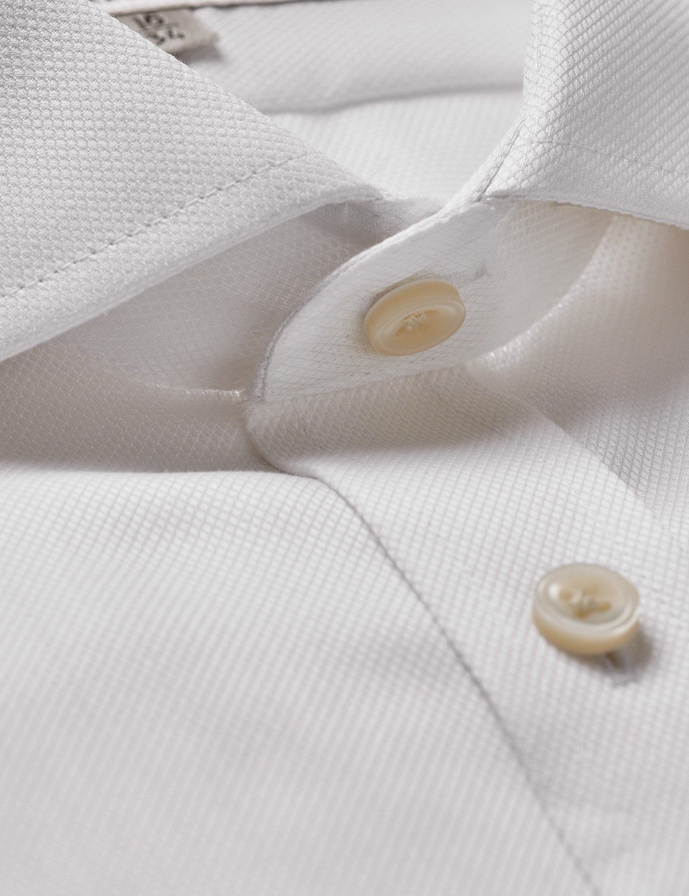 & Fitted Slim Pique Non Iron Shirt 18" collar 37" sleeve