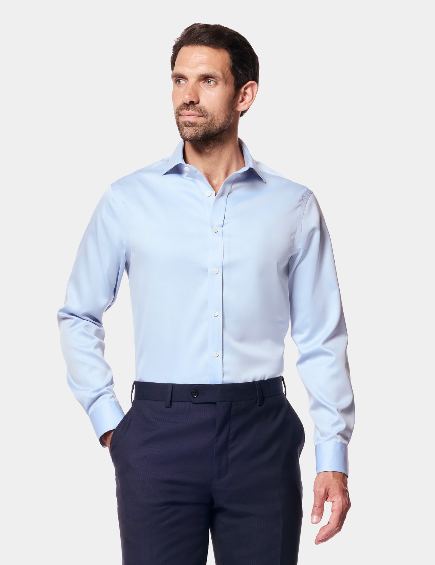 Hawes & Curtis Fitted Slim Blue Twill Non-Iron Shirt Size: 18" collar, 37" sleeve