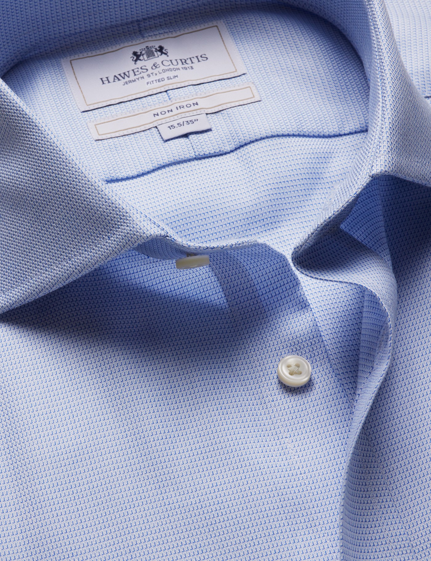 Hawes & Curtis Fitted Slim Blue & White Textured Weave Non-Iron Shirt Size: 16.5" collar, 34" sleeve