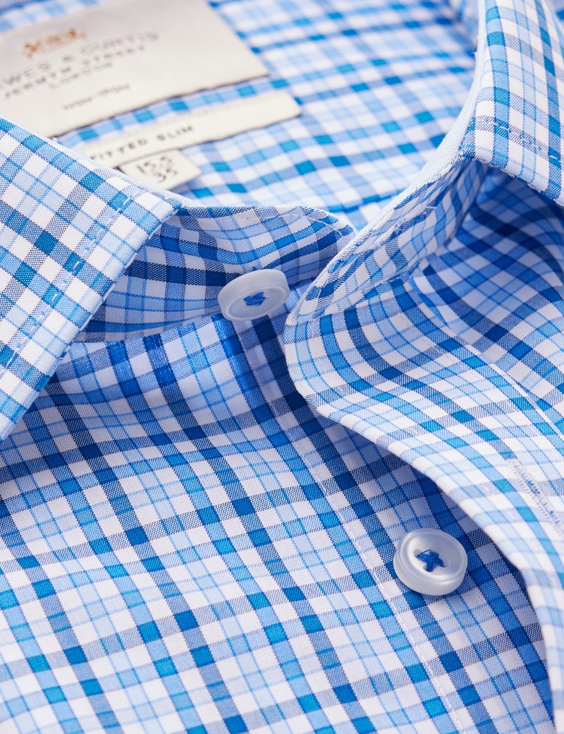 Bügelfreies Businesshemd – Fitted Slim Fit – Kentkragen – blau kariert mit Kontrast
