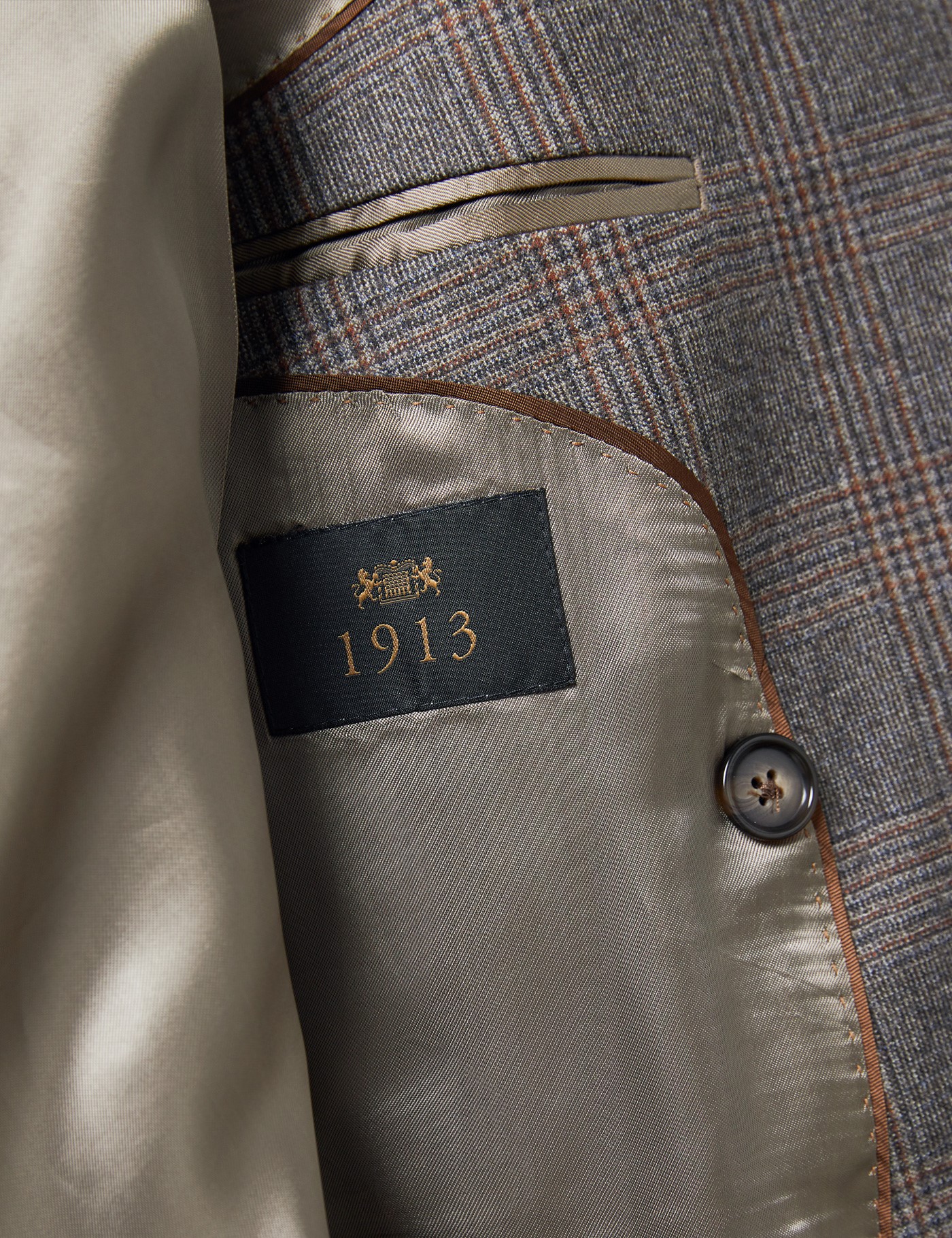 100% Wool Prince Of Wales Plaid Men's Suit with Peak Lapel in Brown ...
