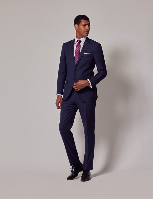 Burgundy suit for men | Formal men outfit, Burgundy suit men, Mens fashion  classy