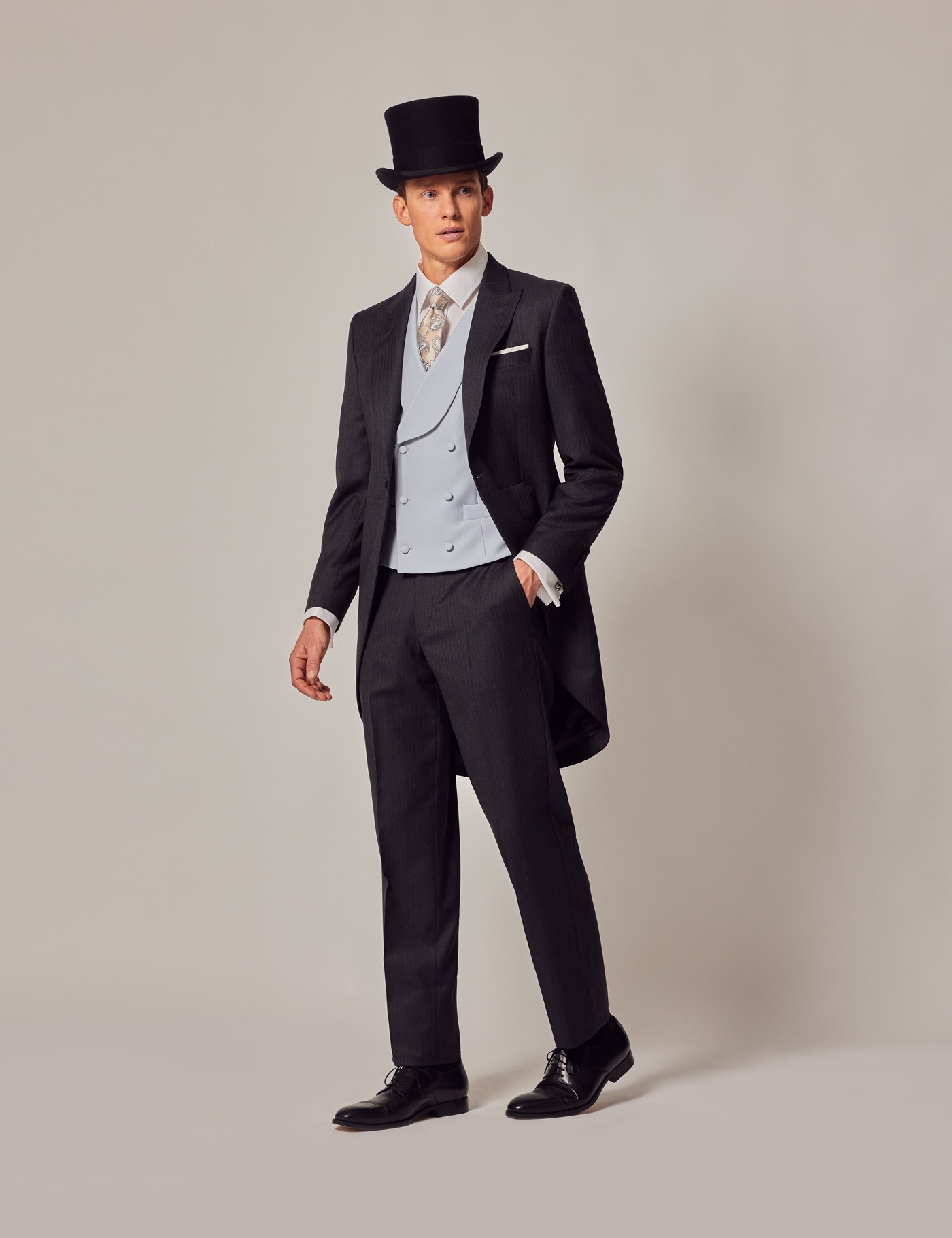 Buy Black Slim-fit Italian Cut Pinstripe Suit Men Suit for Men 3 Piece  Stripe Party Suit Black Wedding Suit Black Slim-fit Striped Suit Online in  India - Etsy