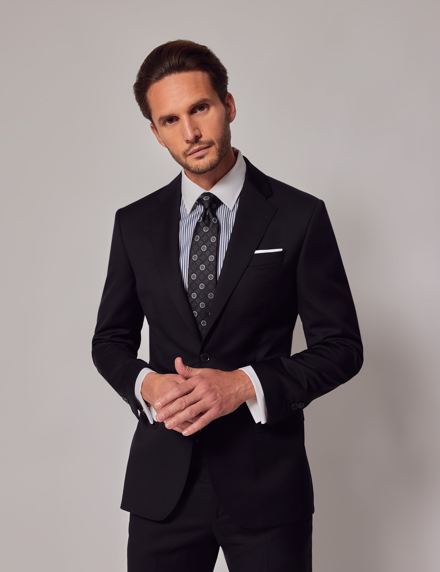 Men's Black Italian Wool 3 Piece Tailored Fit Suit – 1913 Collection |  Hawes & Curtis