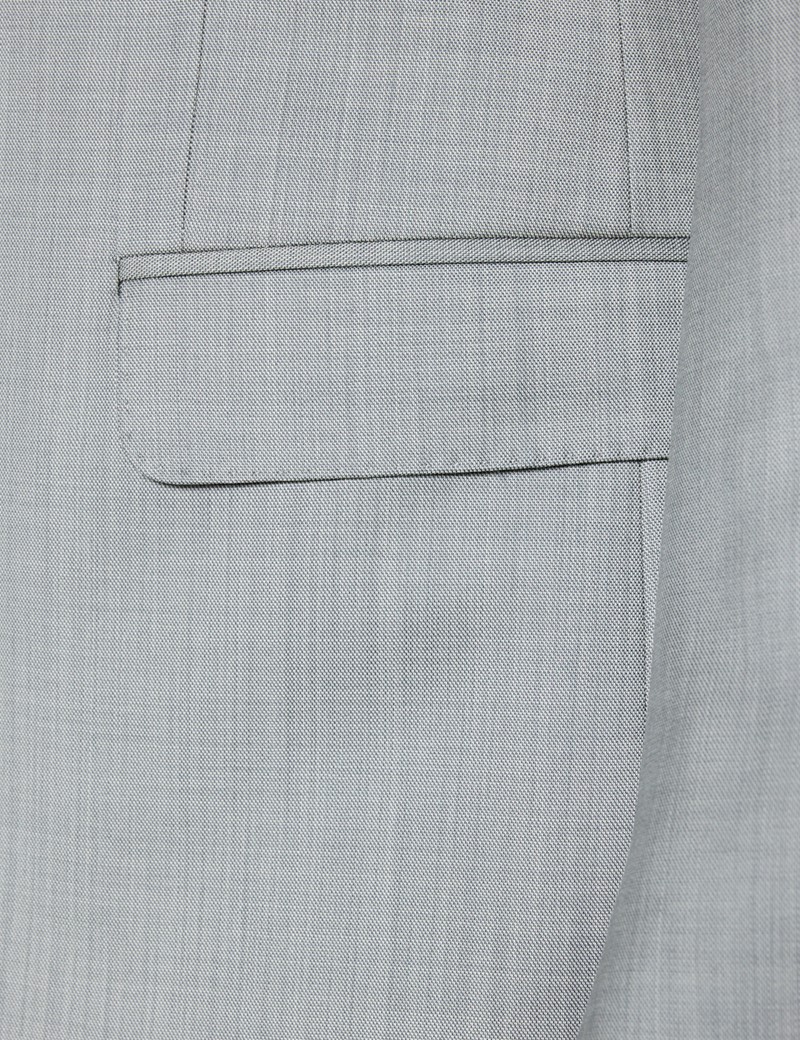 Dreiteiler Anzug – 1913 Kollektion – 120s Wolle – Tailored Fit – hellgrau Sharkskin