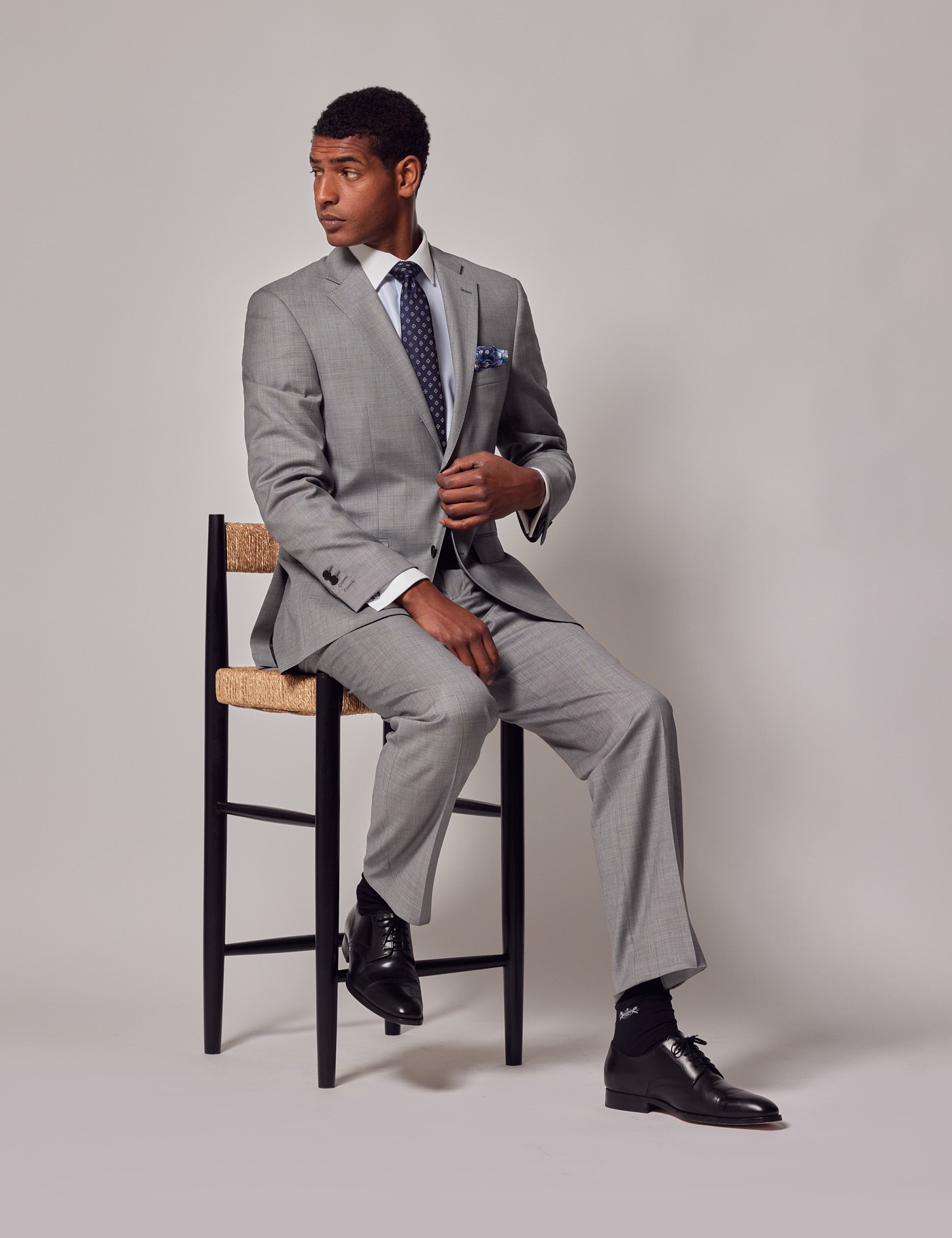 Men's Light Grey Twill Classic Fit Suit - Super 120s Wool