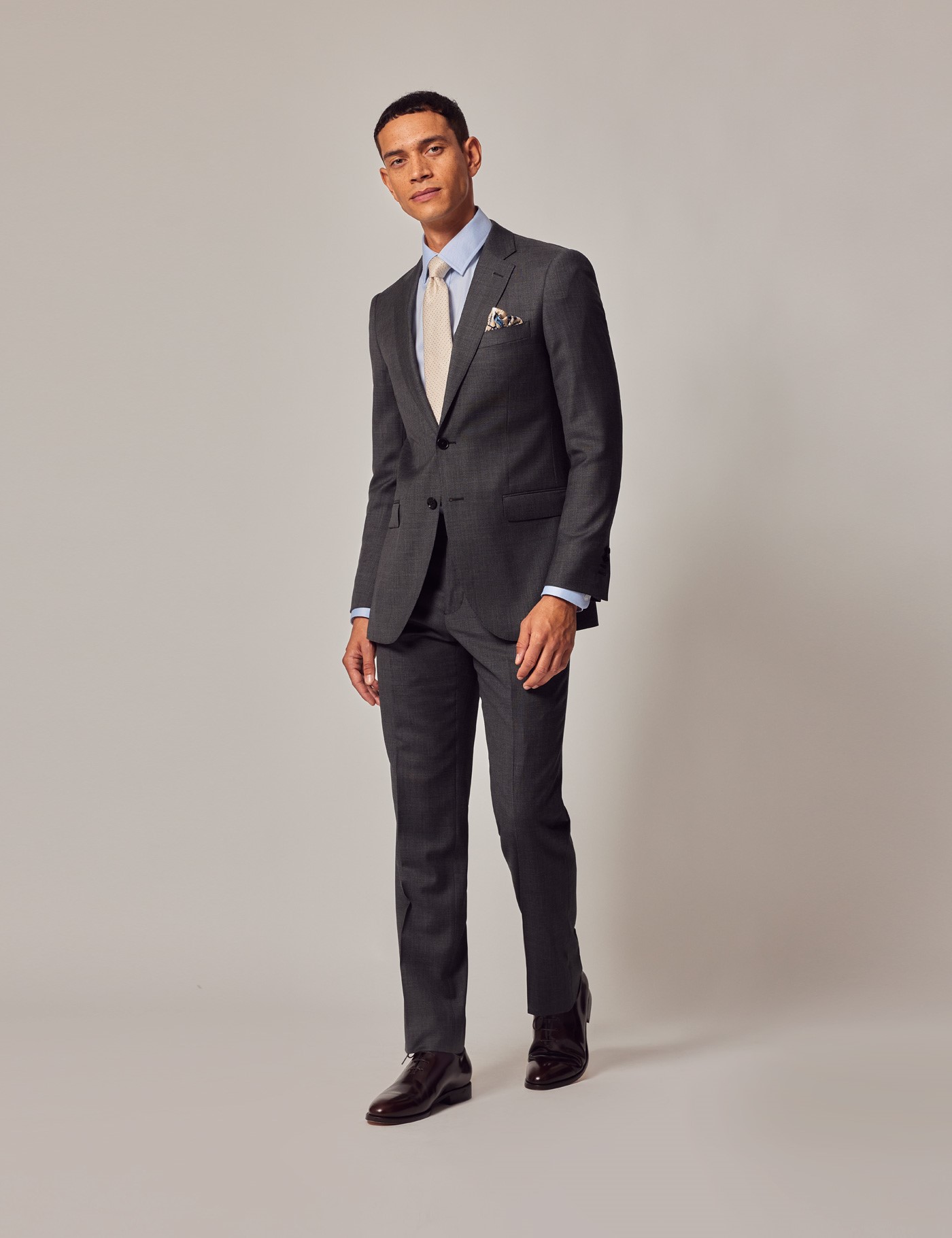Men's Charcoal Twill Weave Slim Fit Suit | Hawes & Curtis