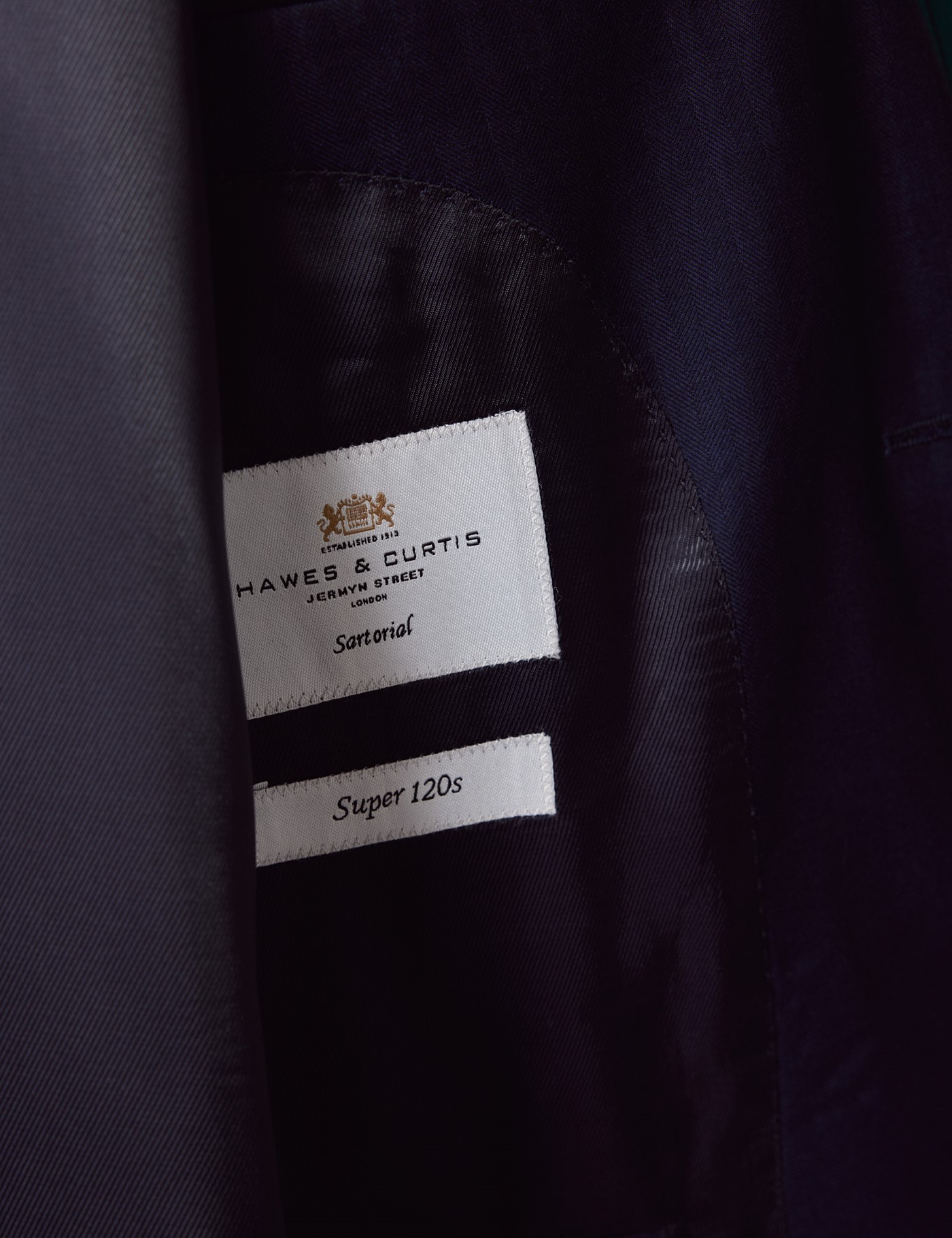 Hawes & Curtis Classic Fit Navy Herringbone Suit Jacket Size: 46 reg (EU 56) image 4