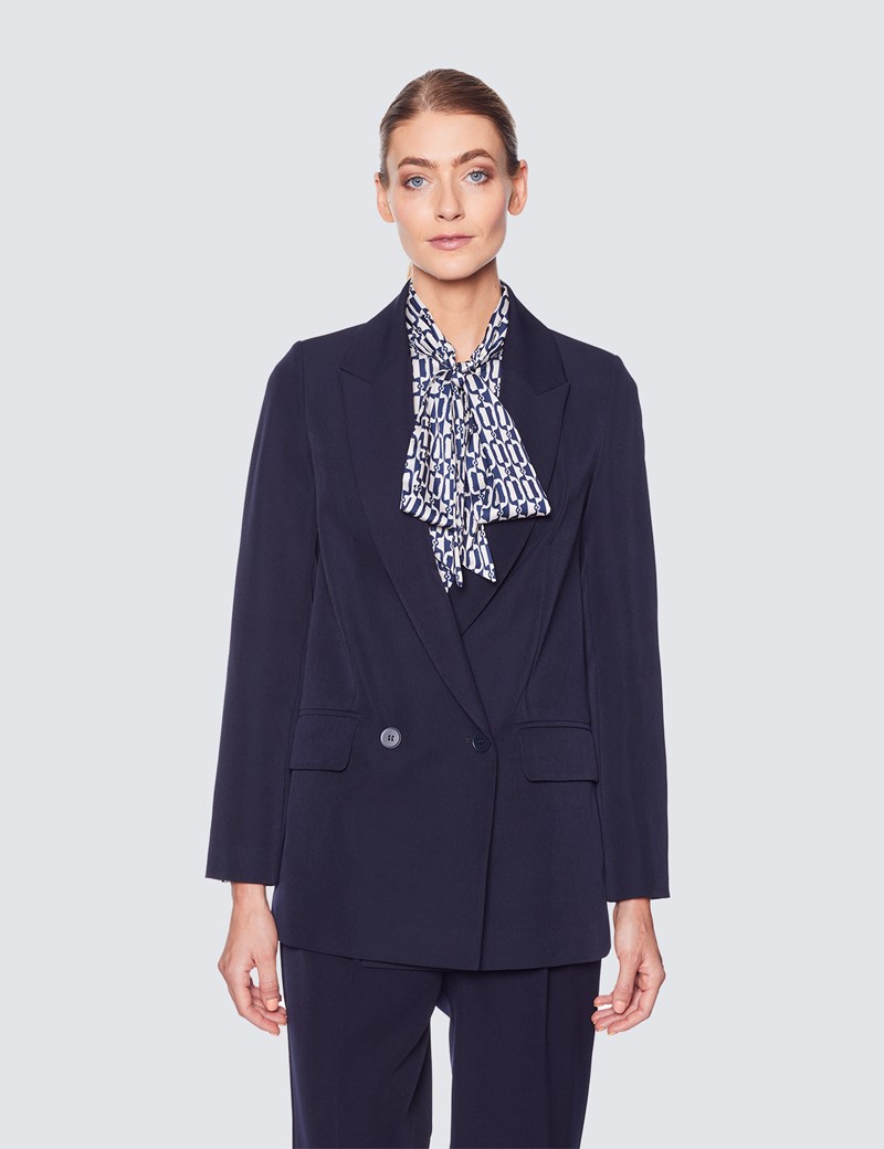 Black Tuxedo Jacket With Satin Details: Women's Luxury Jackets | Anne  Fontaine
