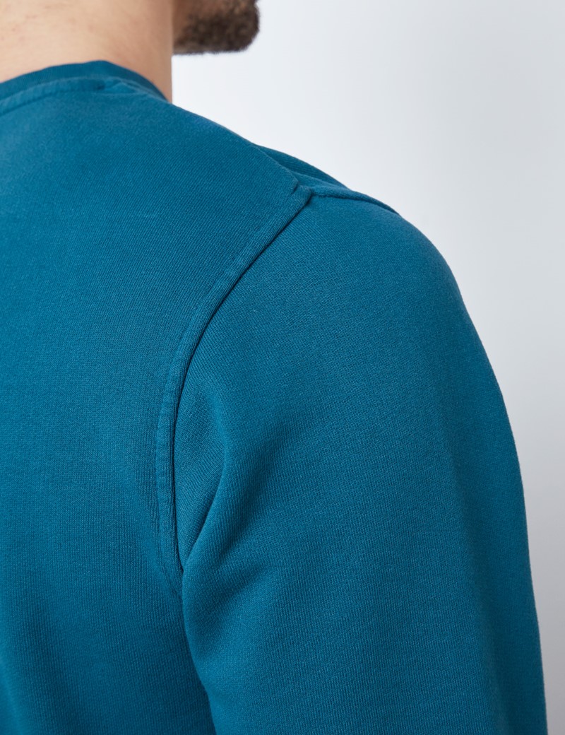 Rundhals Lounge Sweatshirt – Garment Dye – Bio-Baumwolle – Petrol