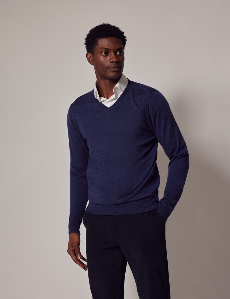 Men's Dark Blue V-Neck Merino Wool Sweater