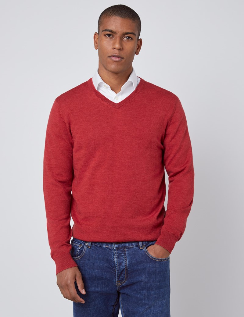 Men's Rust Orange V-Neck Merino Wool Sweater - Slim Fit | Hawes & Curtis