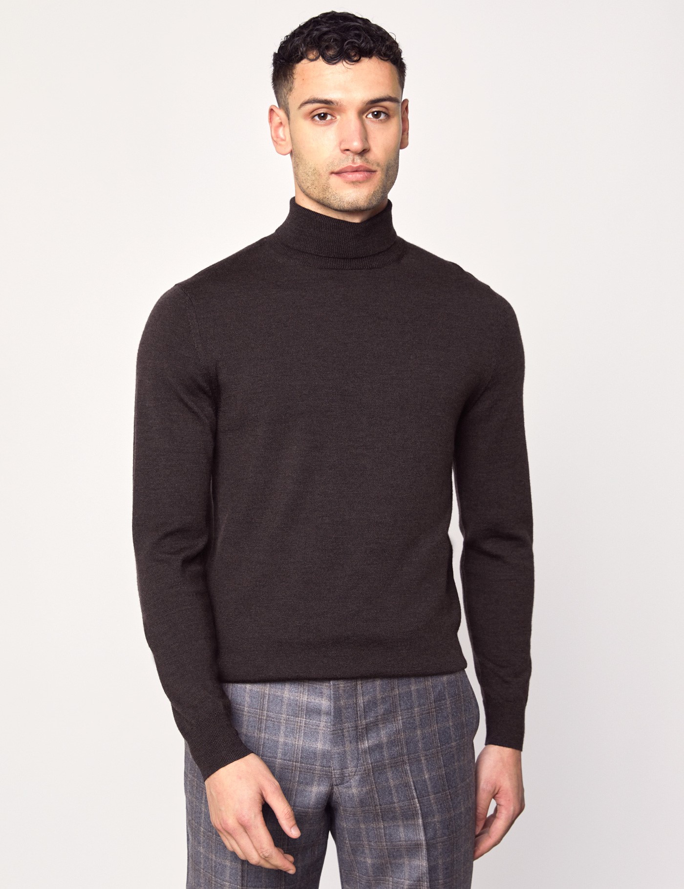 Men's Brown Roll Neck Merino Wool Slim Fit sweater | Hawes & Curtis