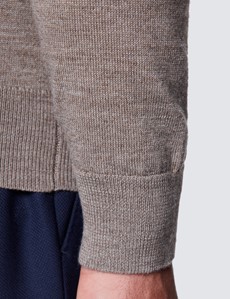 Merino Pullover – Slim Fit – Poloshirt Kragen – Taupe