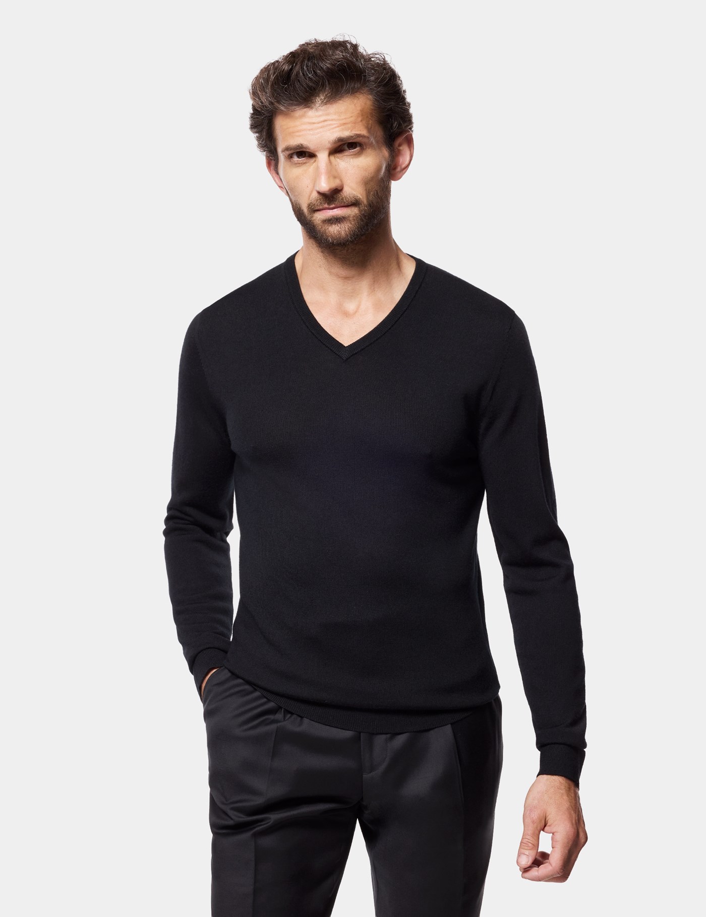 Hawes & Curtis Black V-Neck Jumper | Machine Washable Size: Large