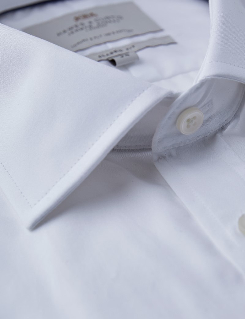 Men's White Poplin Classic Fit Shirt with Chest Pocket
