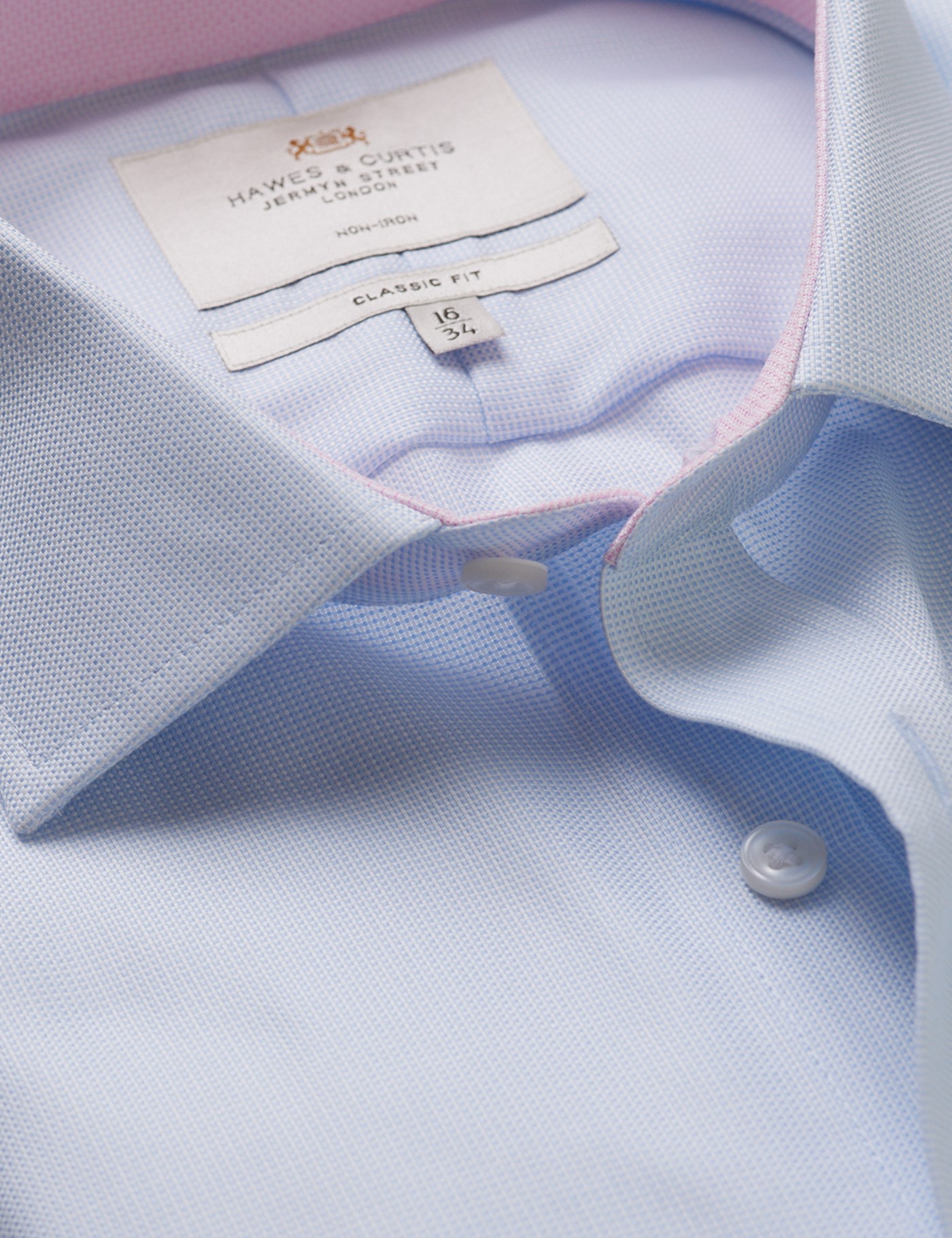 & Classic Fit Pick Pick Non Iron Shirt Contrast Detail Chest Pocket 18" collar 38" sleeve