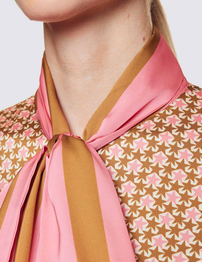Women's Cream & Pink Geometric Print Pussy Bow Blouse