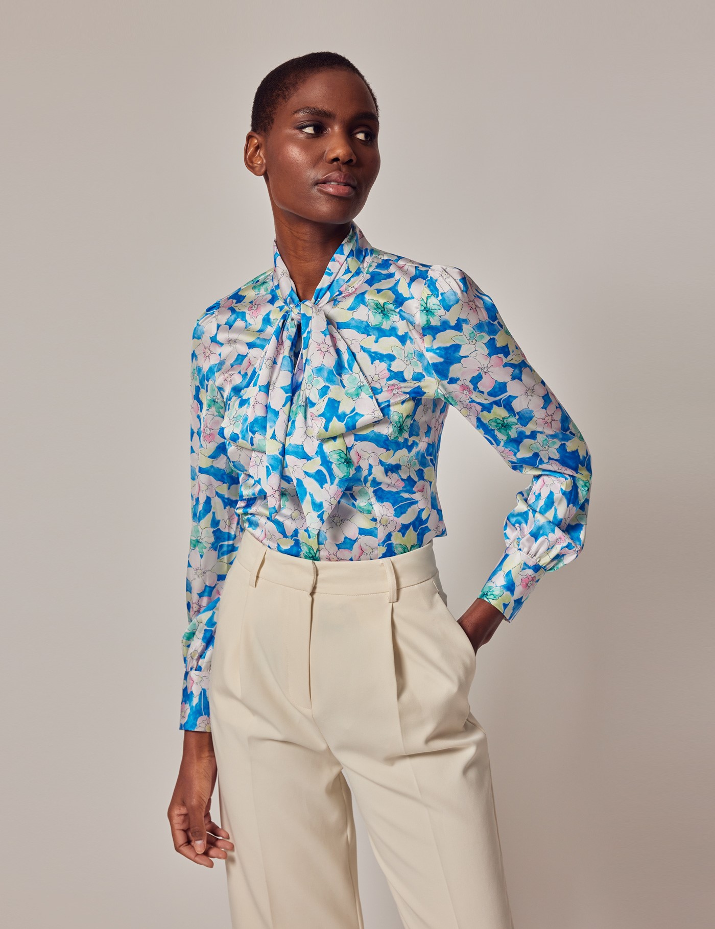 Women's Blue & White Watercolour Floral Pussy Bow Blouse