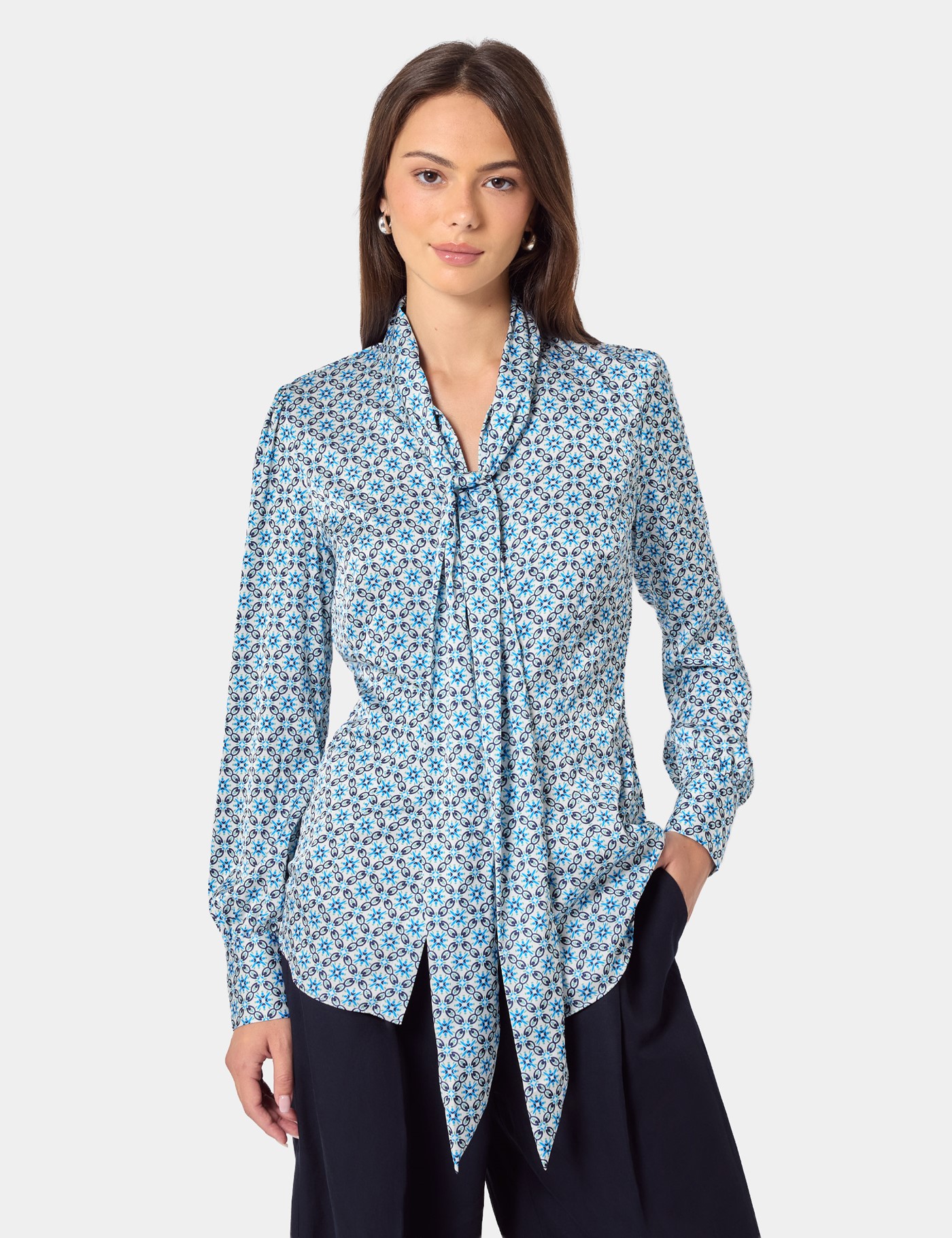 Hawes & Curtis Blue & Green Geometric Pussybow Blouse Size: 8 image 3