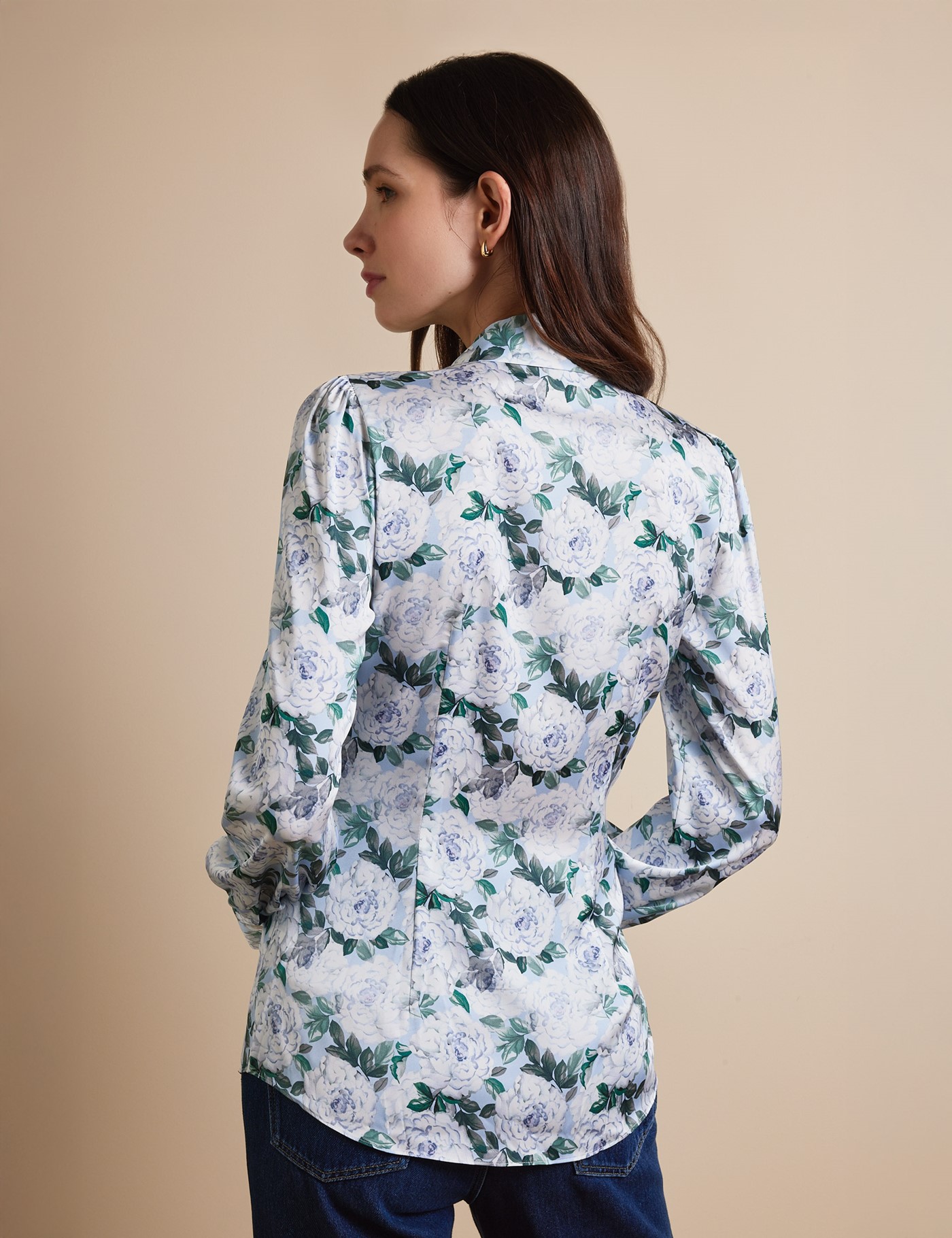 Hawes & Curtis Light Blue & White Floral Pussybow Blouse Size: 8 image 3
