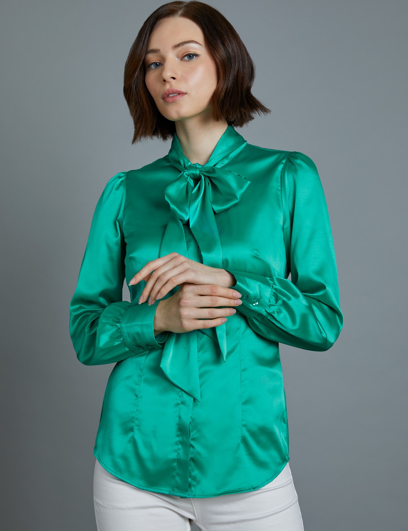 Women's Green Satin Fitted Shirt - Single Cuff - Pussy Bow | Hawes & Curtis