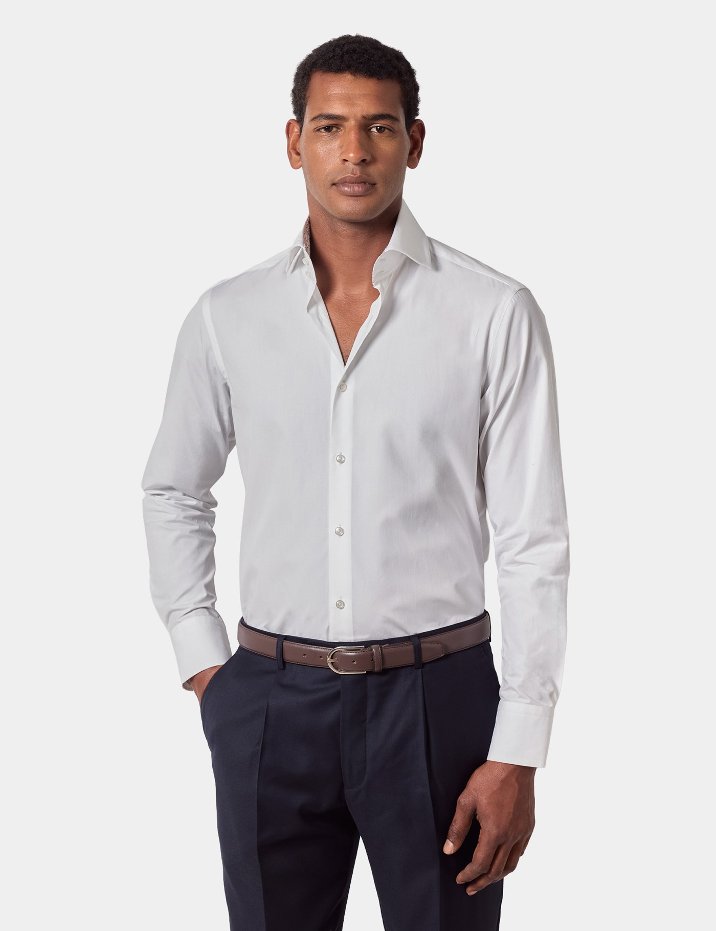 Hawes & Curtis Slim Fit White Curtis Shirt | Contrast Detail Size: Small