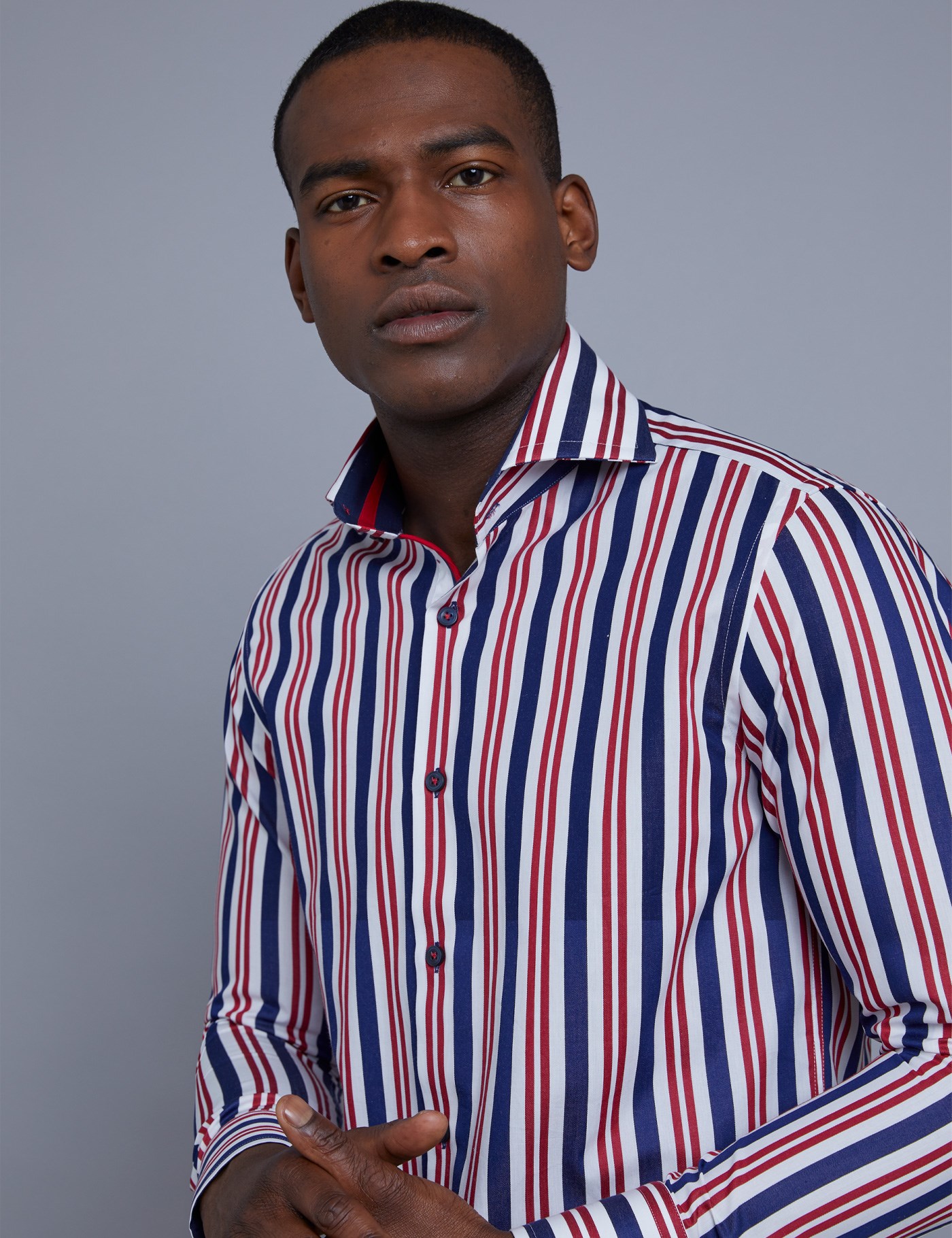 red stripe shirt men