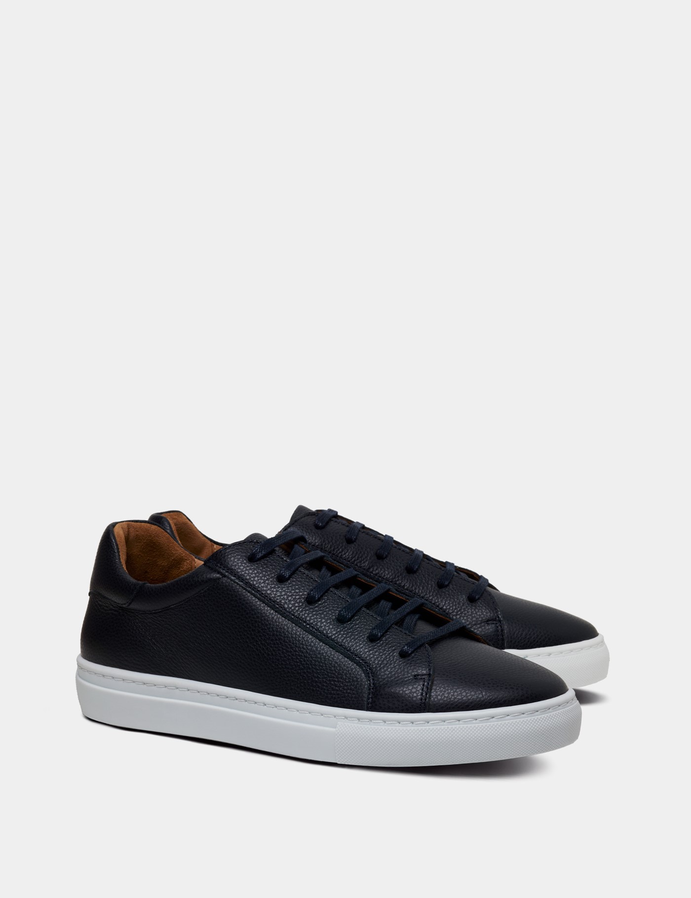 Hawes & Curtis Navy Tennis Trainer Size: 8 image 2