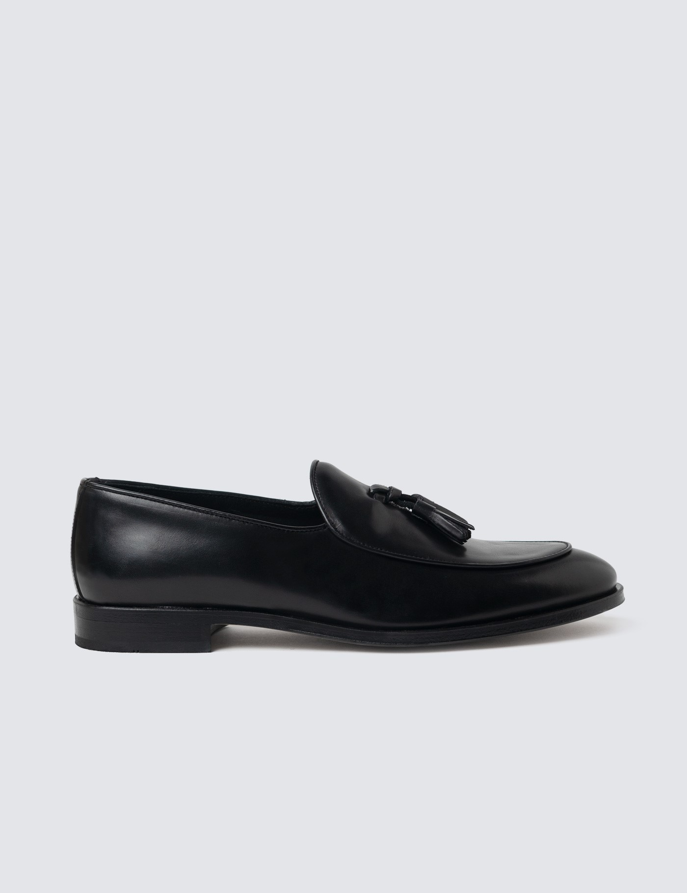 Leather Tassel Men's Loafer with Rubber Heel in Black | Hawes & Curtis | UK