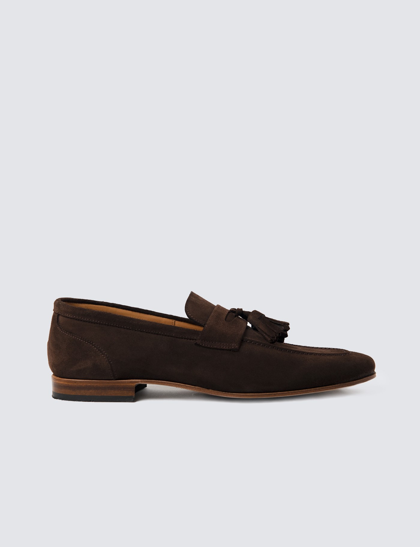 Men's Suede Tassel Loafer in Brown | Hawes & Curtis | USA