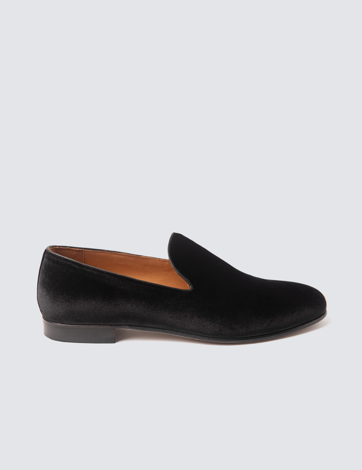Velvet Men’s Loafers with Handmade Leather Sole in Black | Hawes ...