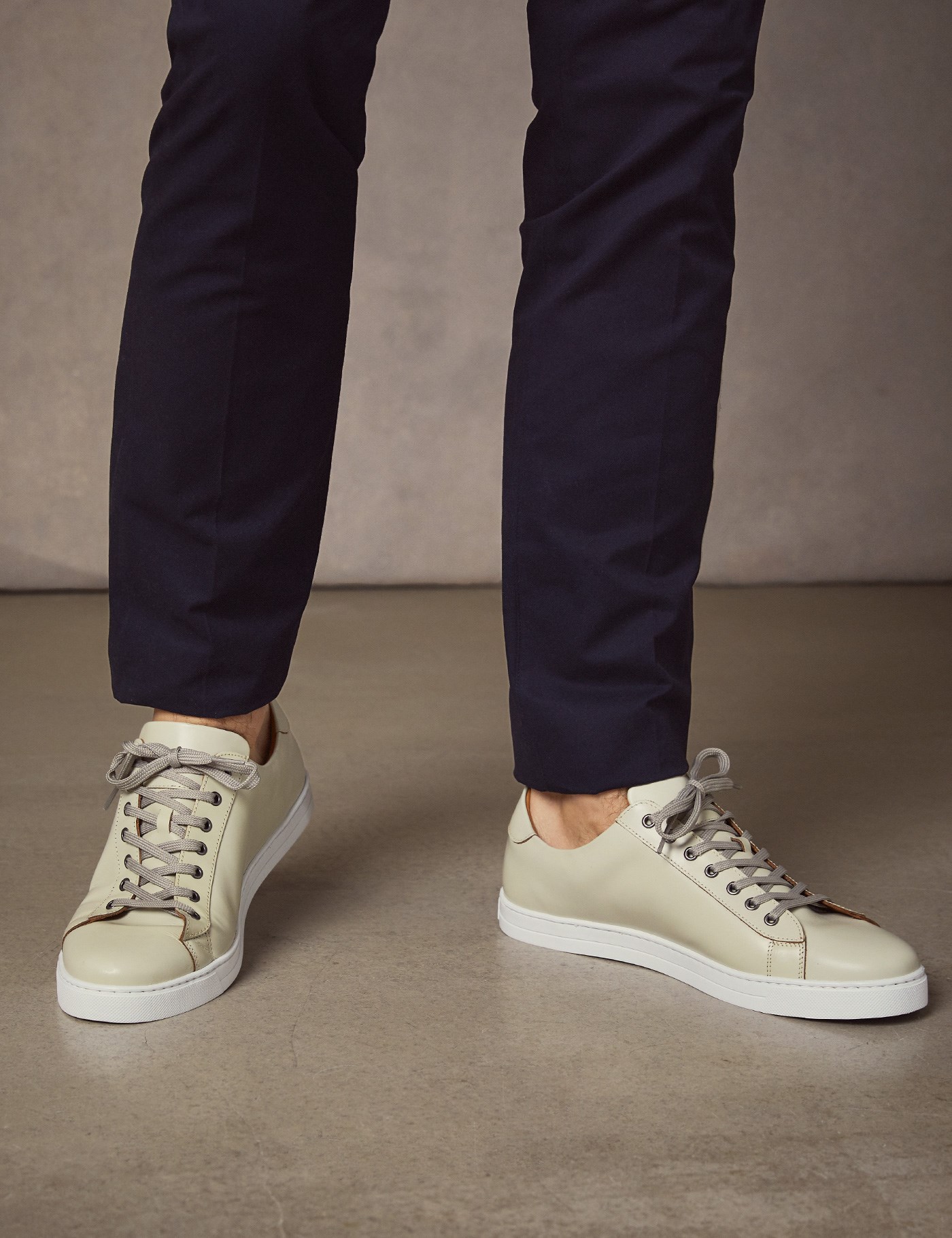 Men’s White Leather Trainers | Hawes and Curtis