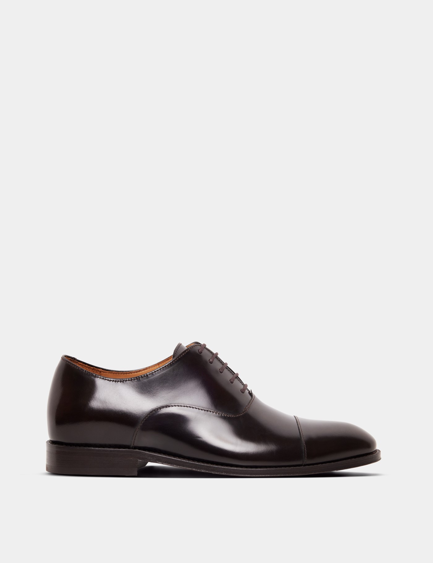 & Oxford Shoe