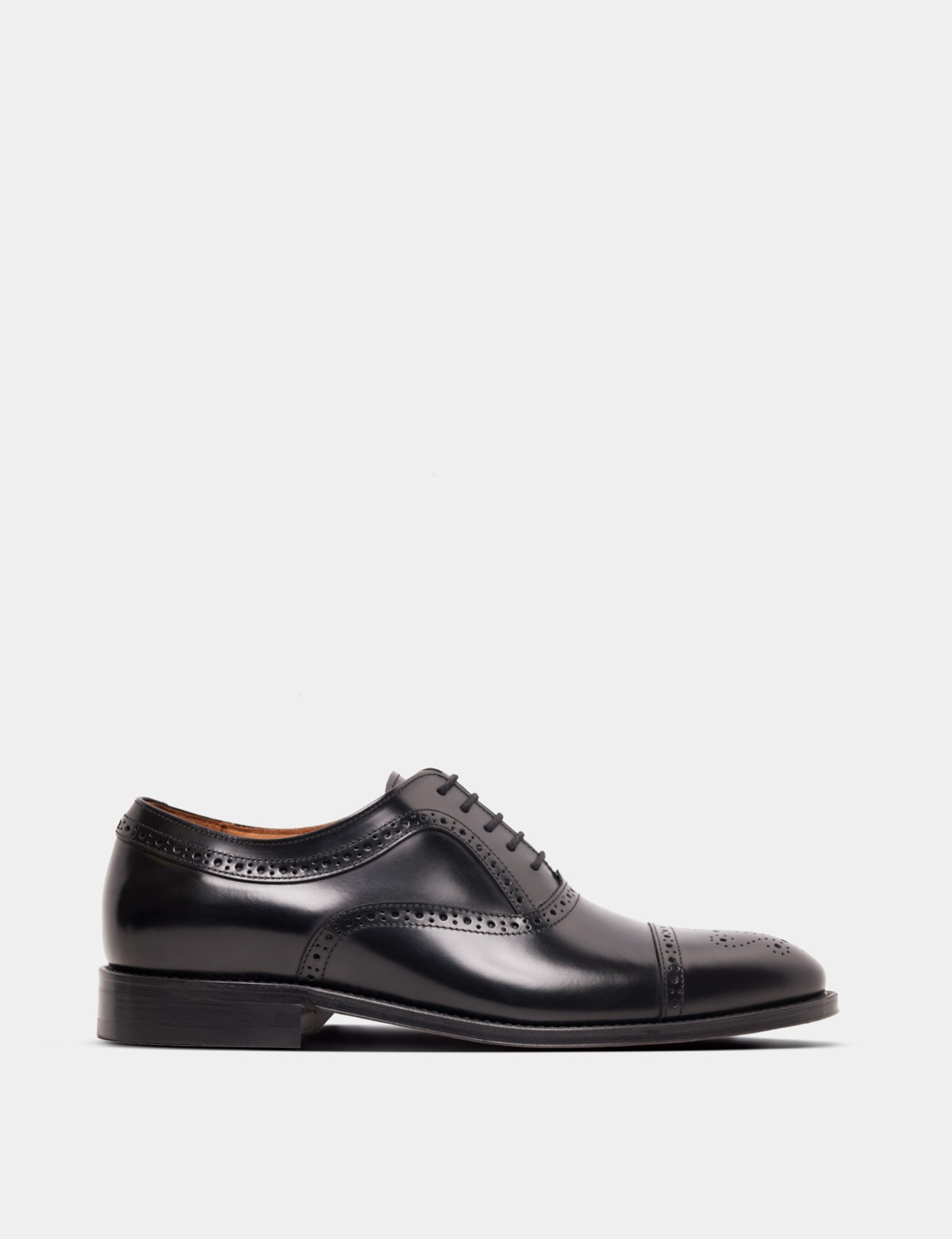 & Semi Brogue Shoe