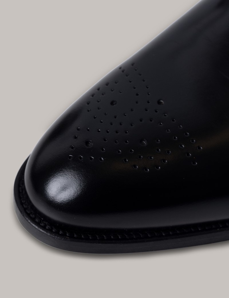 Men's Black Leather Wholecut Oxford Shoe Punch Toe Cap Hawes & Curtis