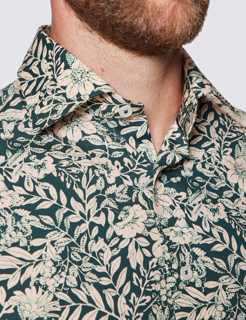 Casual Stretchhemd – Relaxed Slim Fit – Kentkragen – grün beige floraler Print