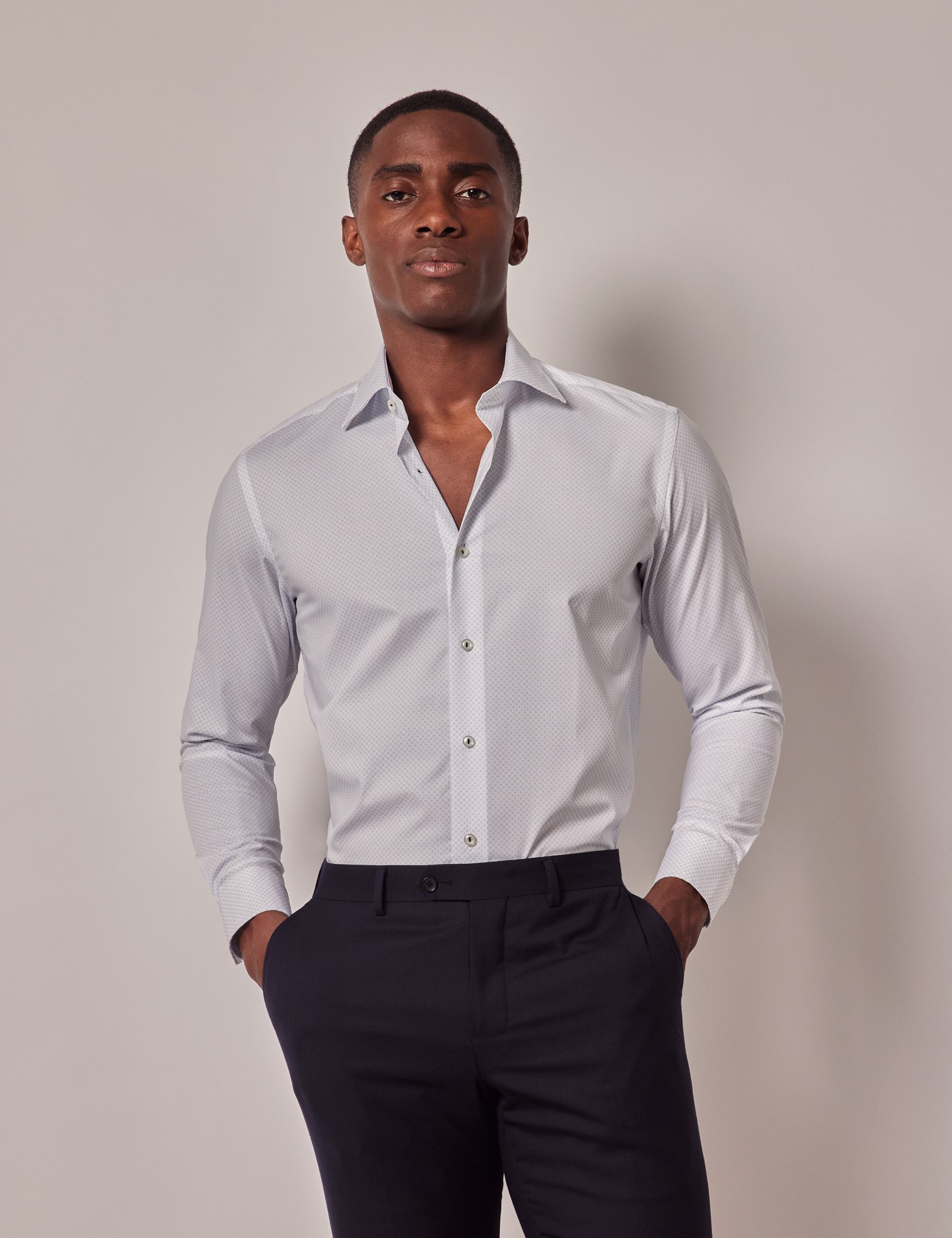 Hawes & Curtis Slim Fit White & Blue Geometric Floral Curtis Shirt Size: XXXL