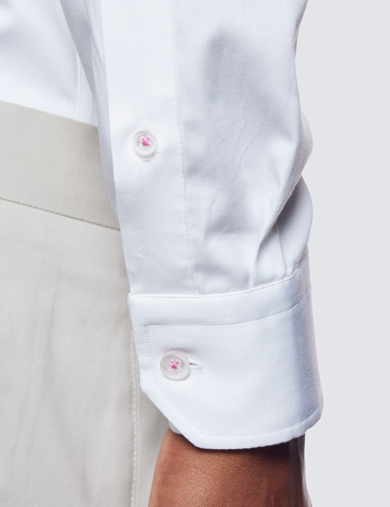 Curtis White Relaxed Slim Fit Shirt With Contrast Detail - Low Collar