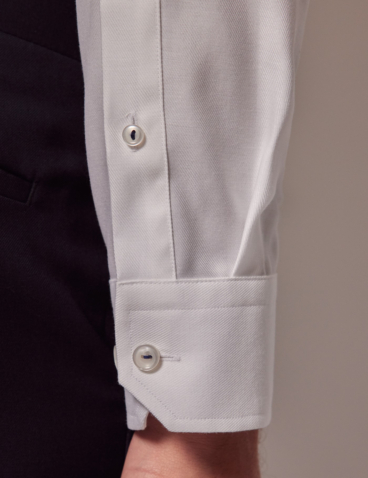 Hawes & Curtis Slim Fit White Curtis Shirt | Contrast Detail Size: XXXL image 4