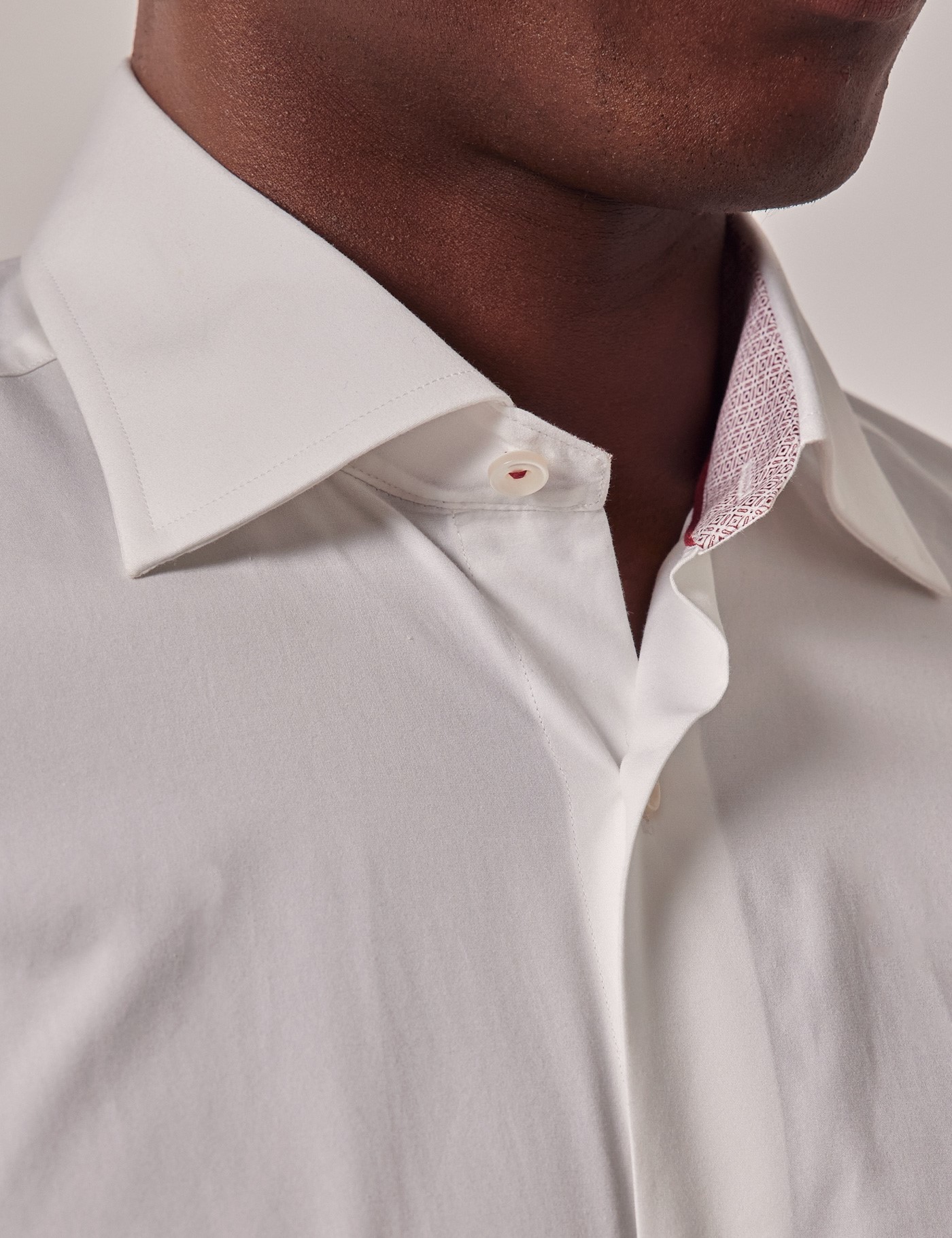 Hawes & Curtis Slim Fit White Curtis Shirt | Contrast Detail Size: XXXL image 2