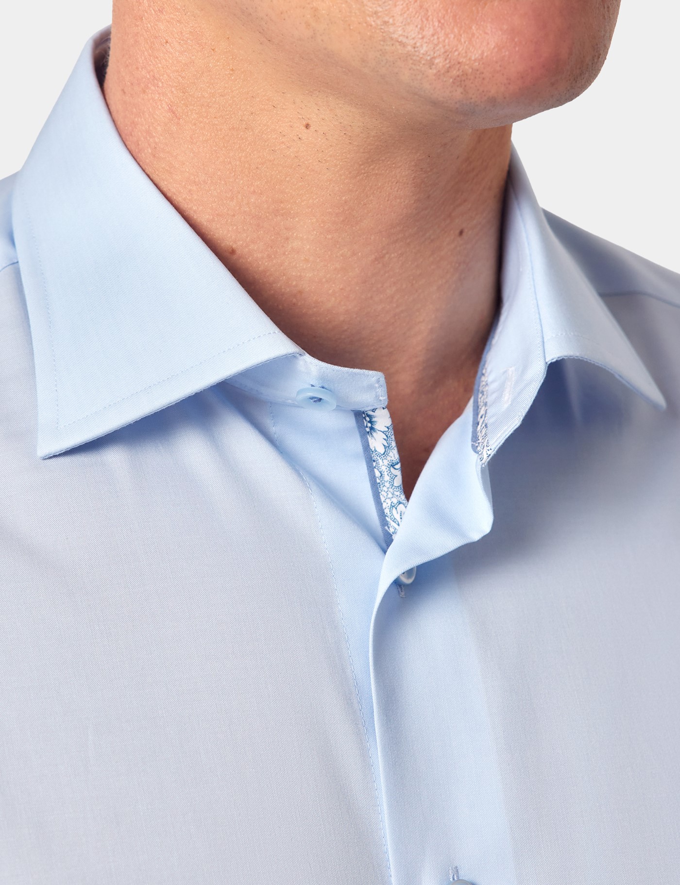 Hawes & Curtis Slim Fit Light Blue Curtis Shirt | Contrast Detail Size: XXXL image 2