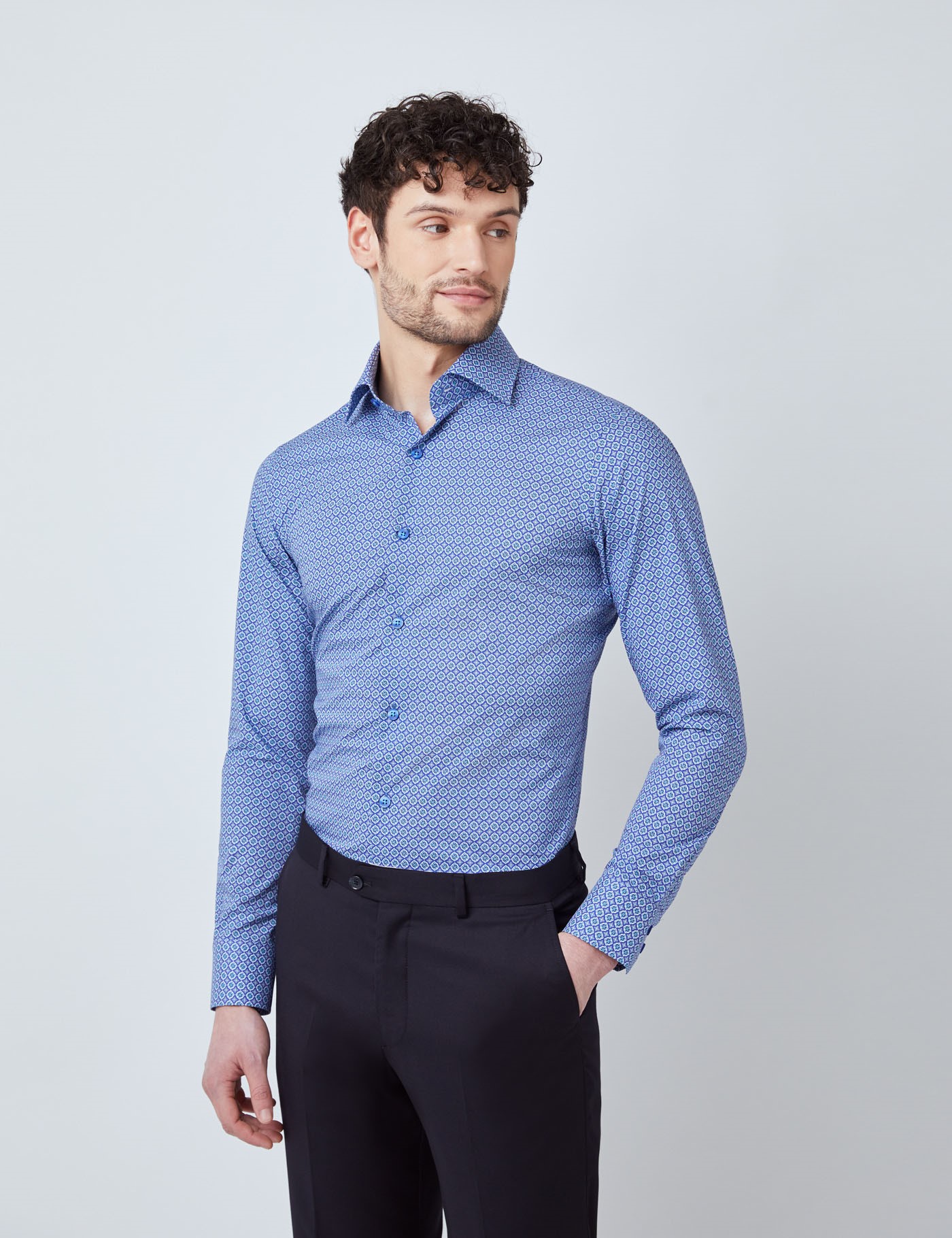 100% Cotton Men’s Relaxed Slim Fit Shirt With Geometric Print in Blue ...