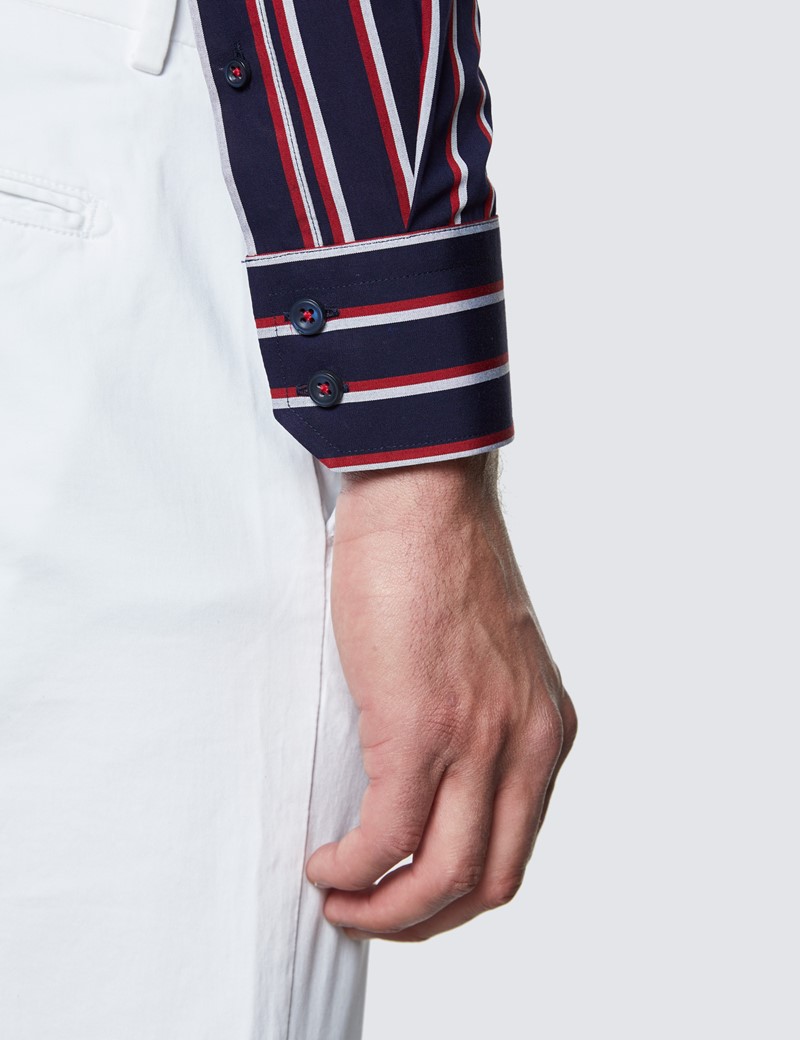 Casualhemd – Relaxed Slim Fit – Kentkragen – Navy mit rot-weiß Streifen