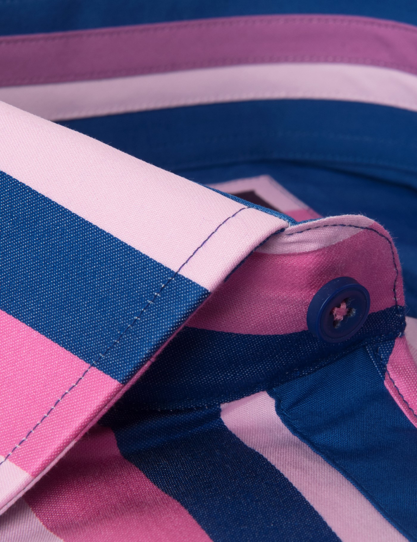 Menâs Curtis Pink & Blue Multi Stripe Slim Fit Shirt with Contrast Detail - Single Cuff | Hawes 